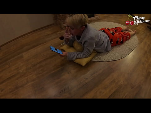 ❤️ Őrült szőke szopás hatalmas fasz és ugrál rajta - Anális szex ❤ Baszás at hu.mouthporn.ru